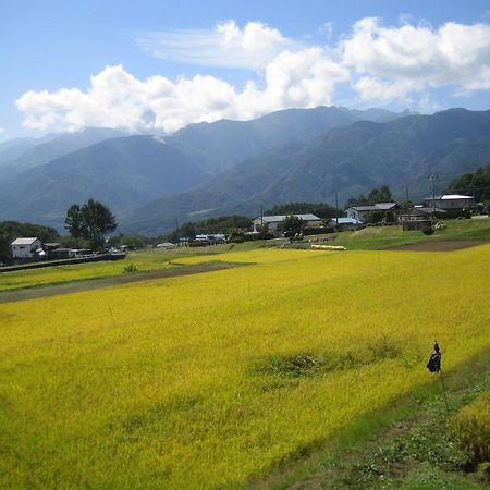Pension Field Hokuto  Buitenkant foto